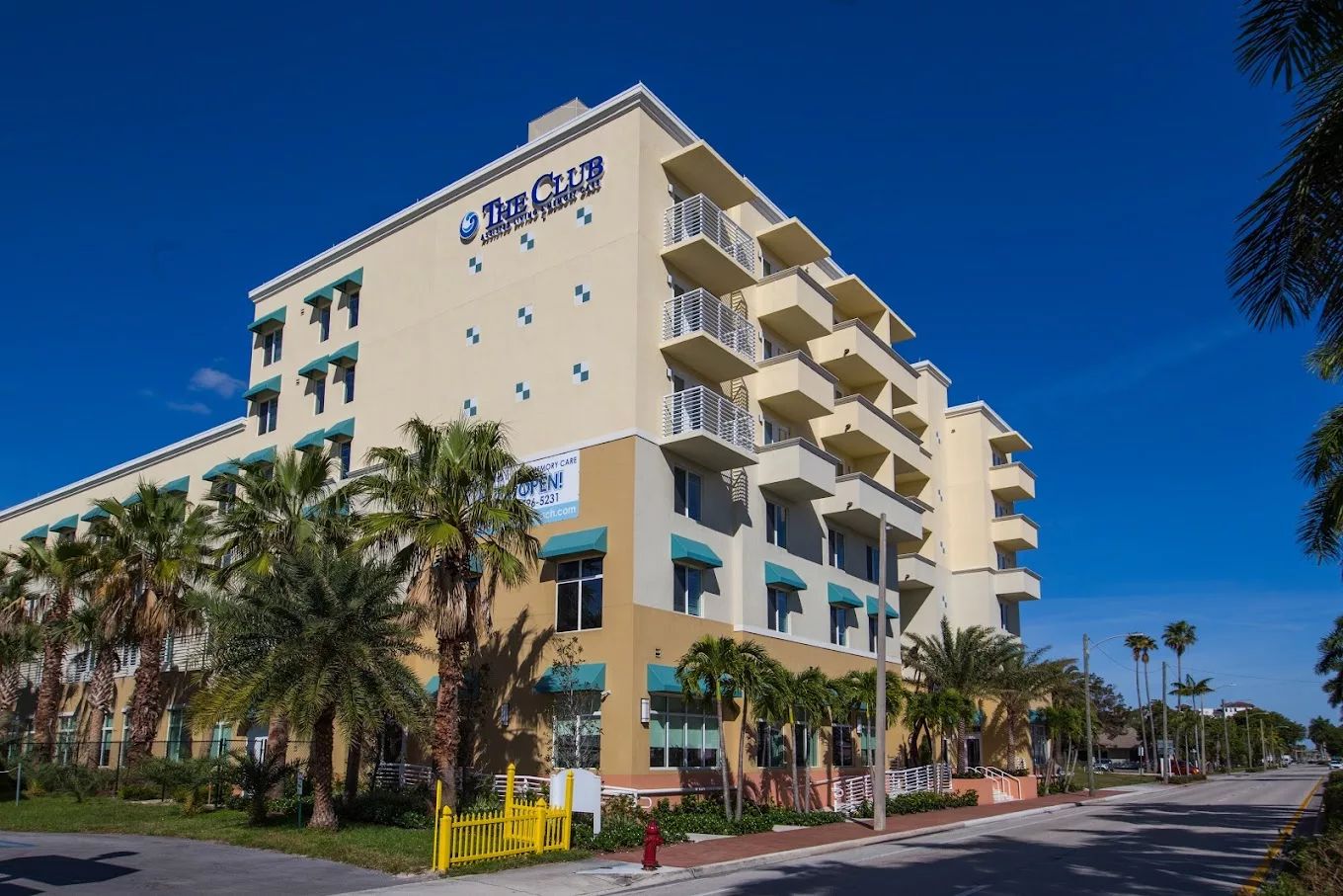 Exterior view of The Club at Boynton Beach