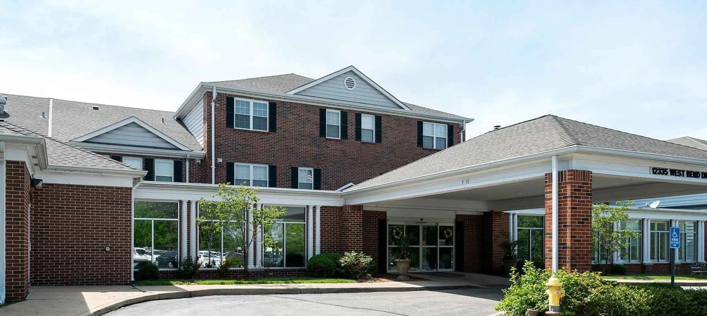 The building entrance of Cedarhurst of Tesson Heights