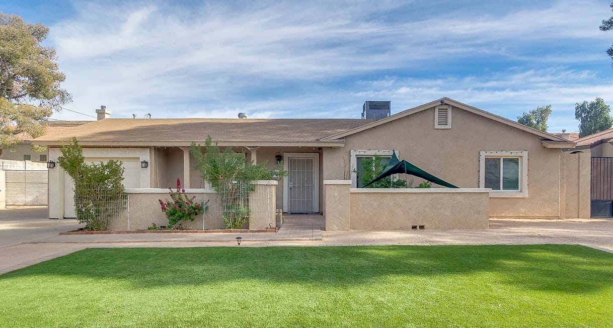 Exterior view of Desert Haven Home Care