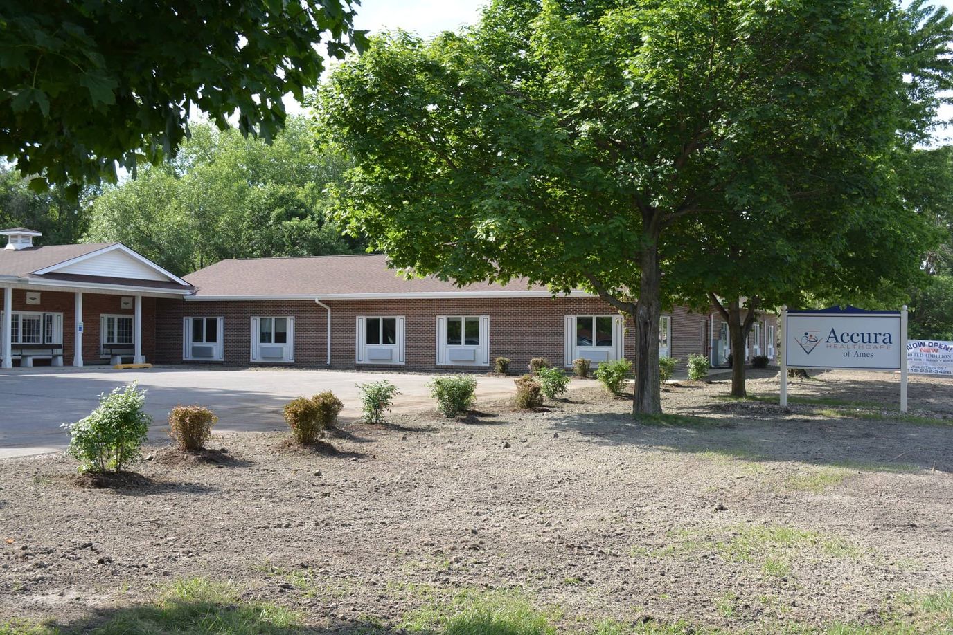 Exterior view of Accura senior living facility
