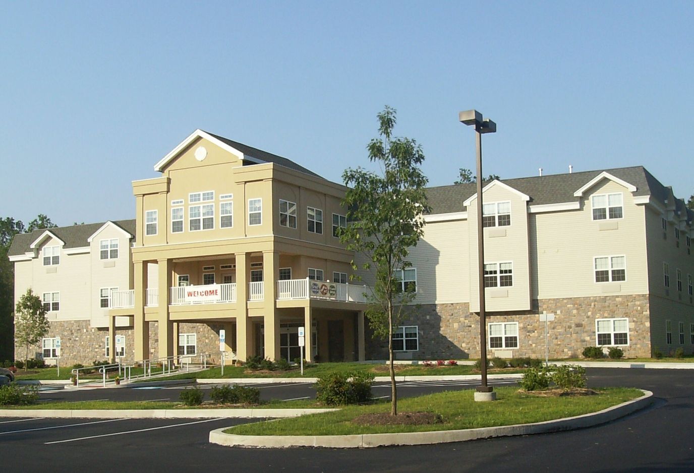 Exterior view of Hidden Meadows on the Ridge facility