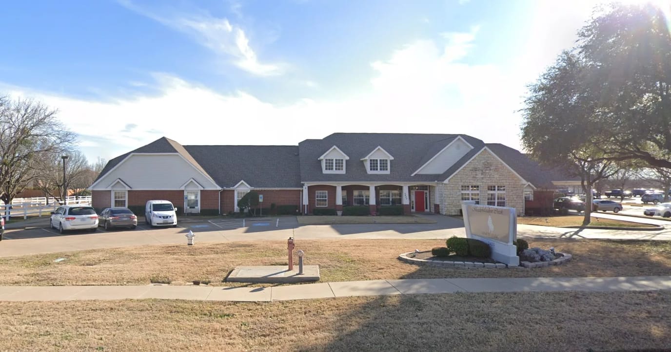 Exterior view of Meadow Creek Senior Living facility