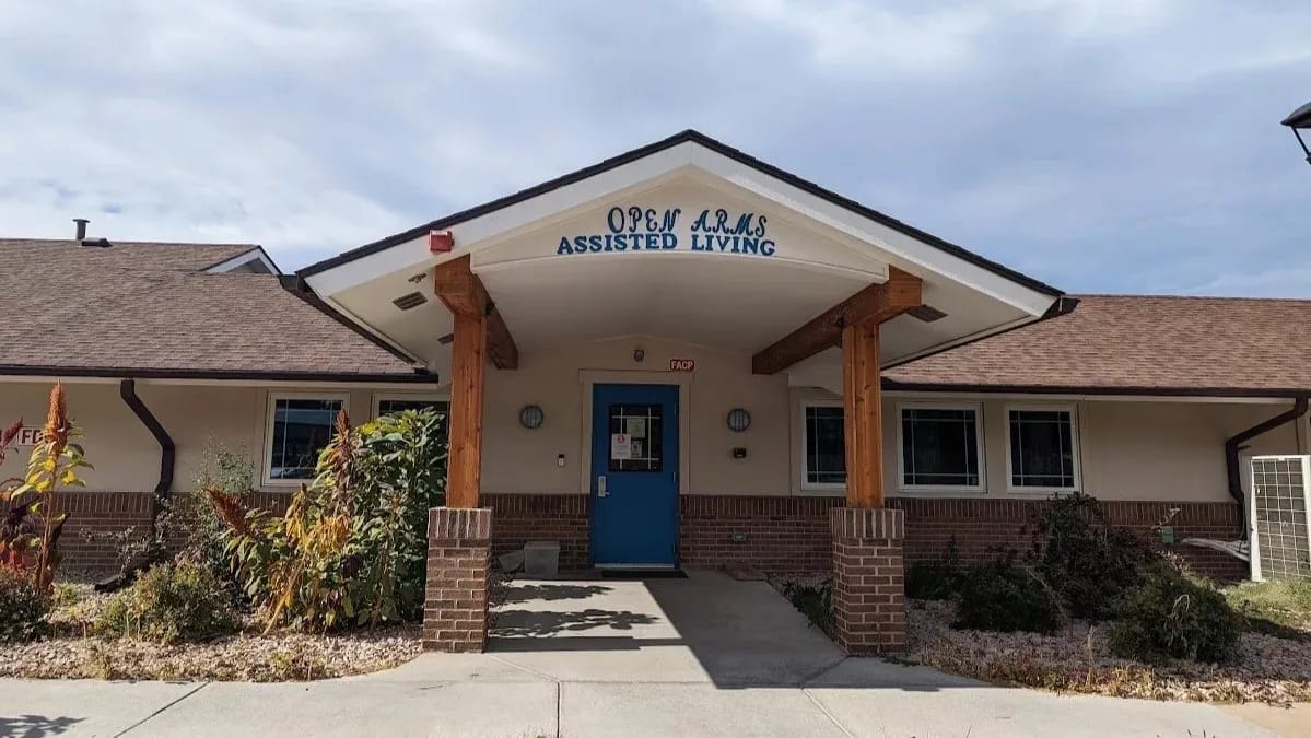 Exterior view of Open Arms Assisted Living entrance