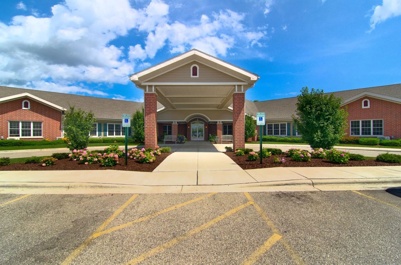 Entrance of Parkside Manor with landscaped area