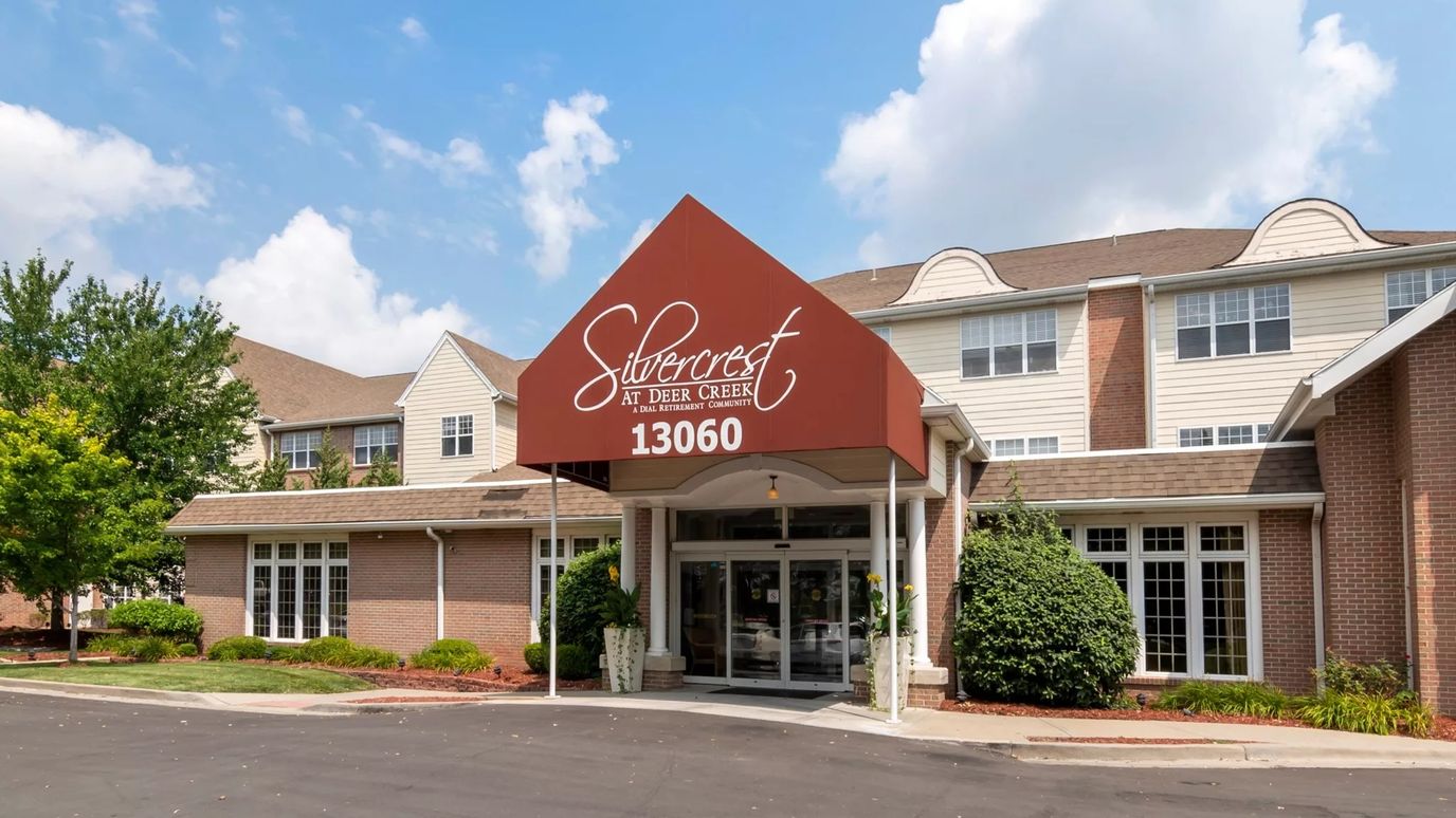 Exterior view of Silvercrest at Deer Creek entrance