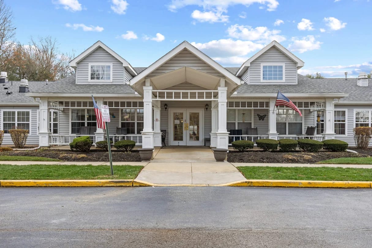 Exterior view of Summit Place Assisted Living facility