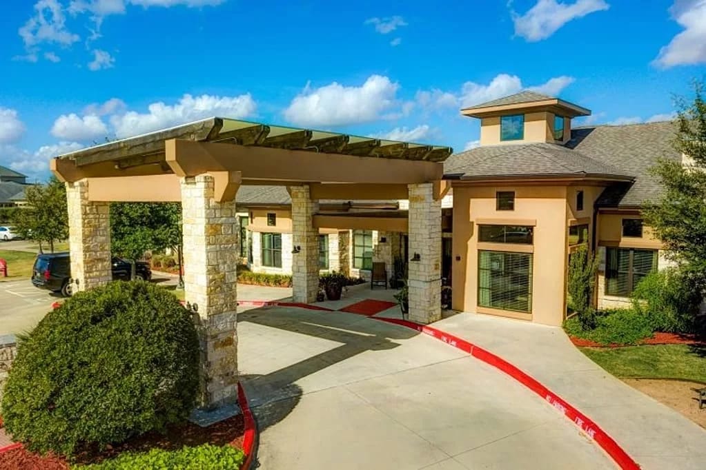 Exterior view of The Auberge at Onion Creek entrance