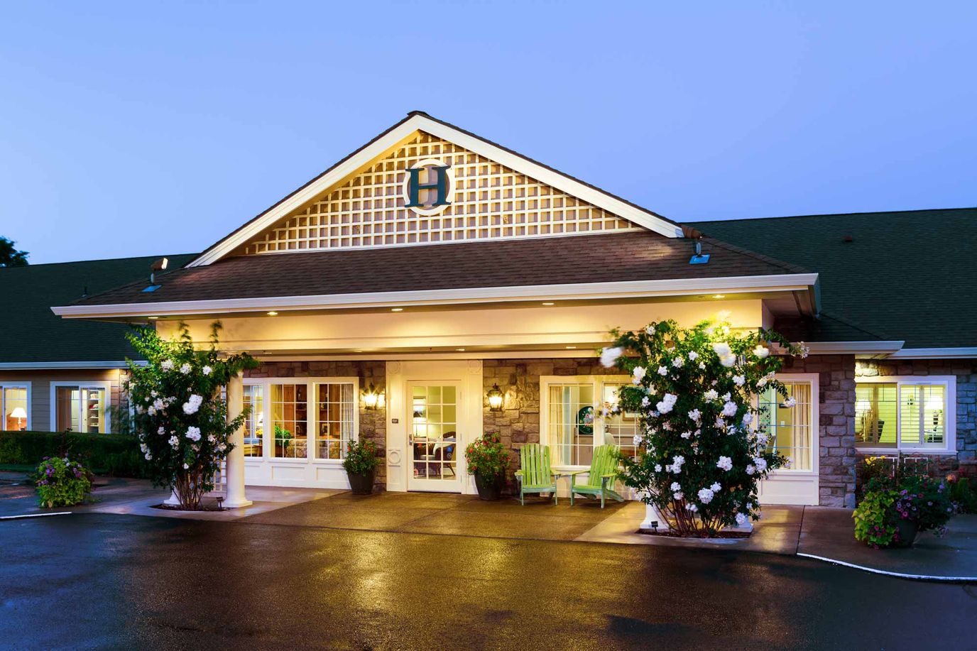 Exterior view of The Hampton and Ashley Inn facility