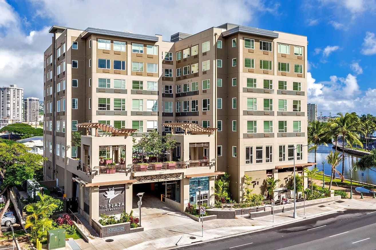 Exterior view of The Plaza at Waikiki building