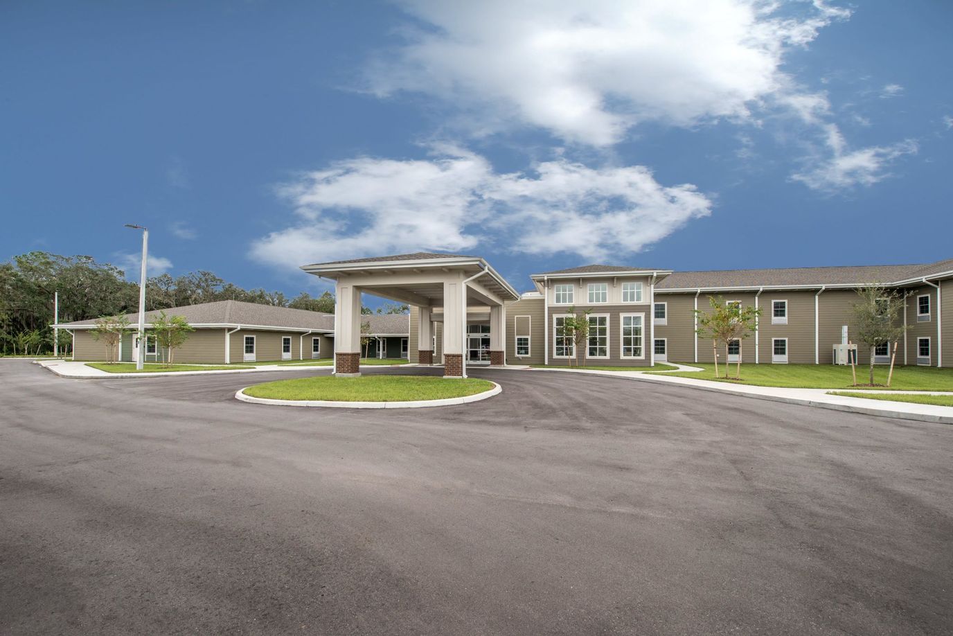 Exterior view of Twin Creeks Assisted Living building