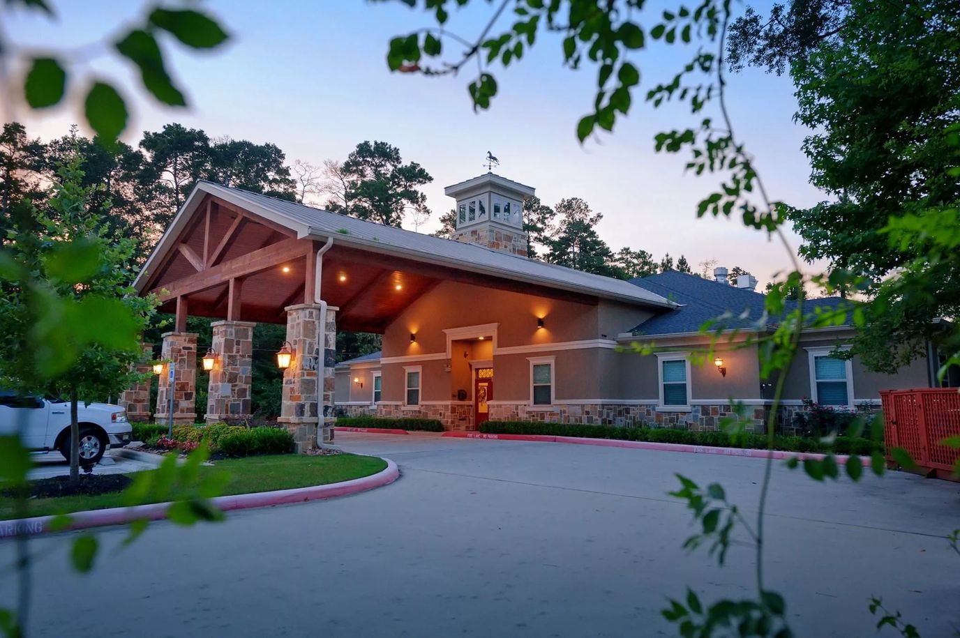 Exterior view of Village Green Assisted Living facility