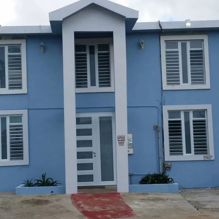 Exterior view of a nursing home building in Puerto Rico