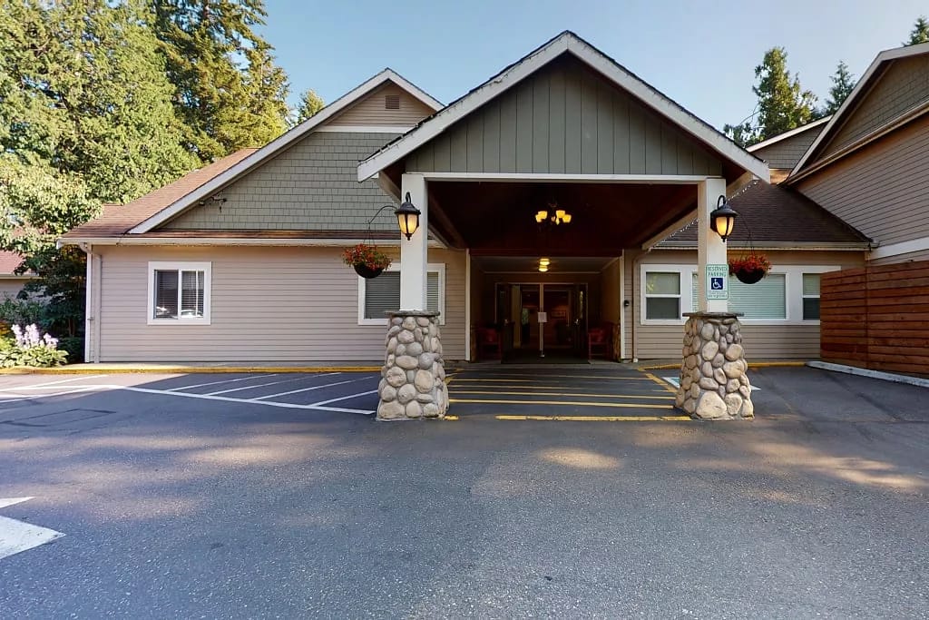 Exterior view of the Peters Creek Retirement & Assisted Living entrance