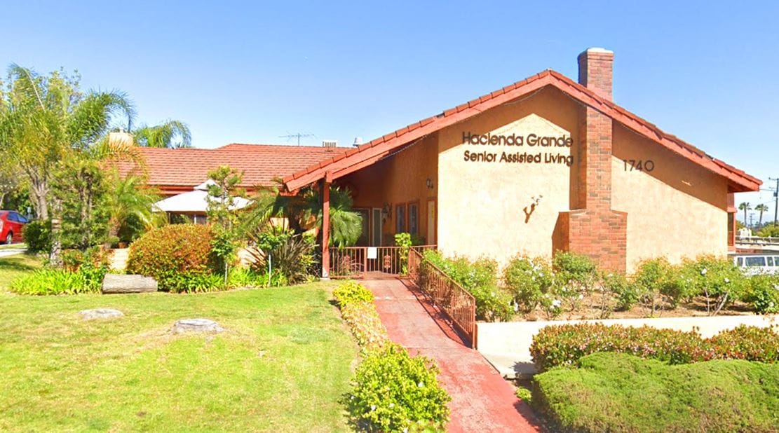 Exterior view of Hacienda Grande Assisted Living facility
