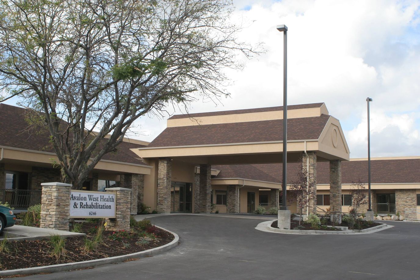 Exterior view of Avalon West Health & Rehabilitation facility
