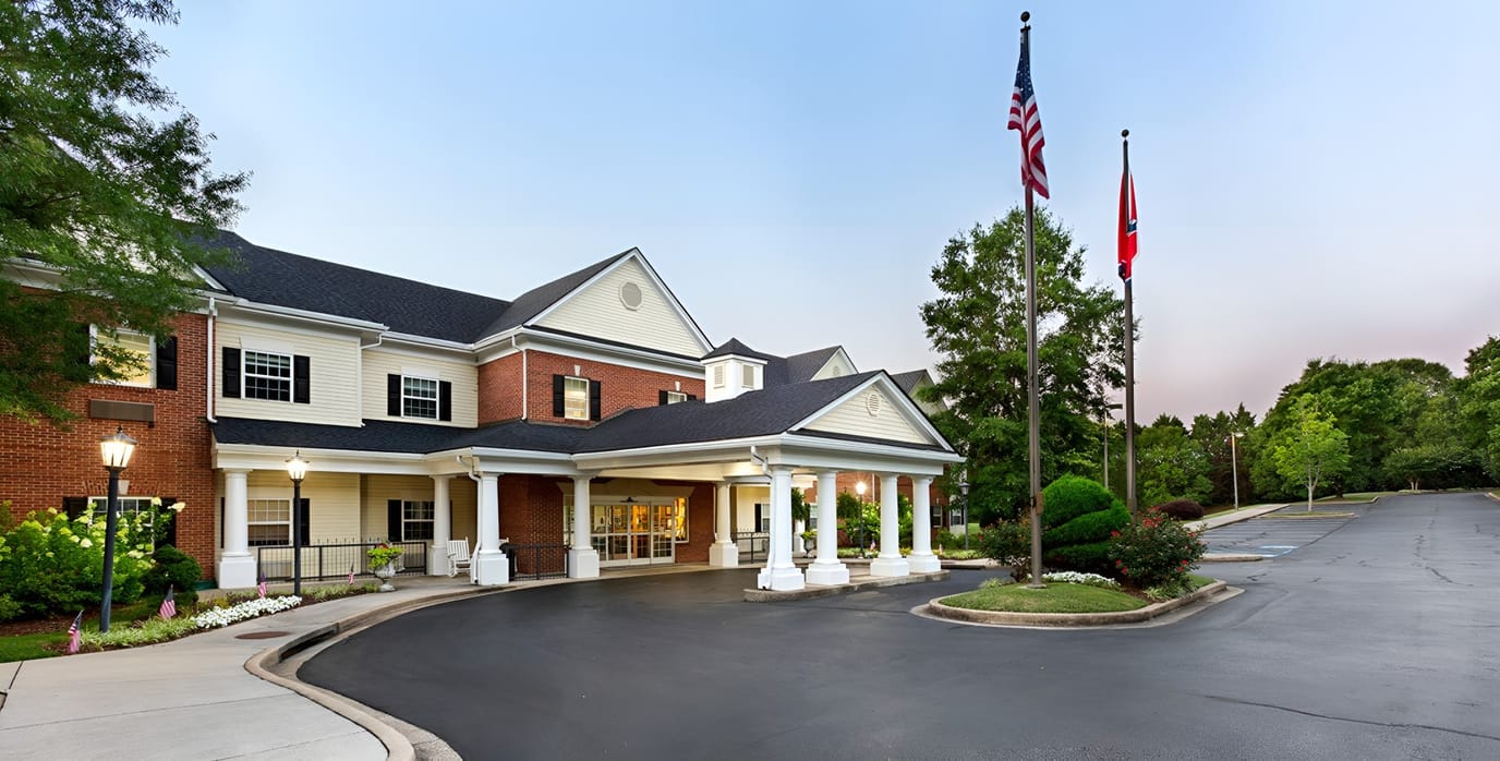 Exterior view of StoryPoint Chattanooga with flags