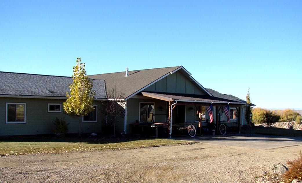 Exterior view of Home Park Assisted Living facility