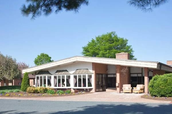 Exterior view of the Pines Nursing and Rehab building