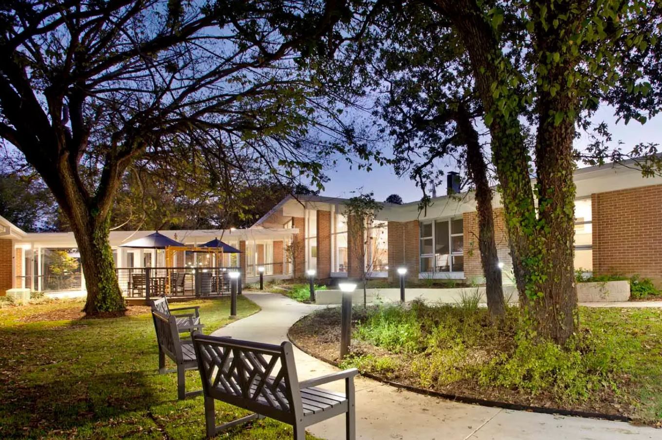 Outdoor area with benches and a pathway