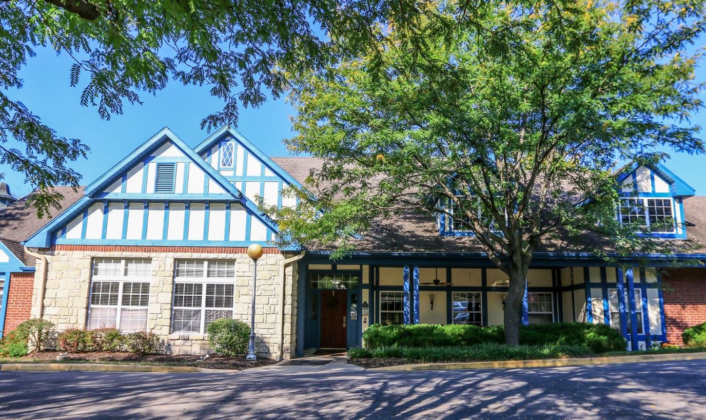 Exterior view of the Homestead of Lenexa North facility