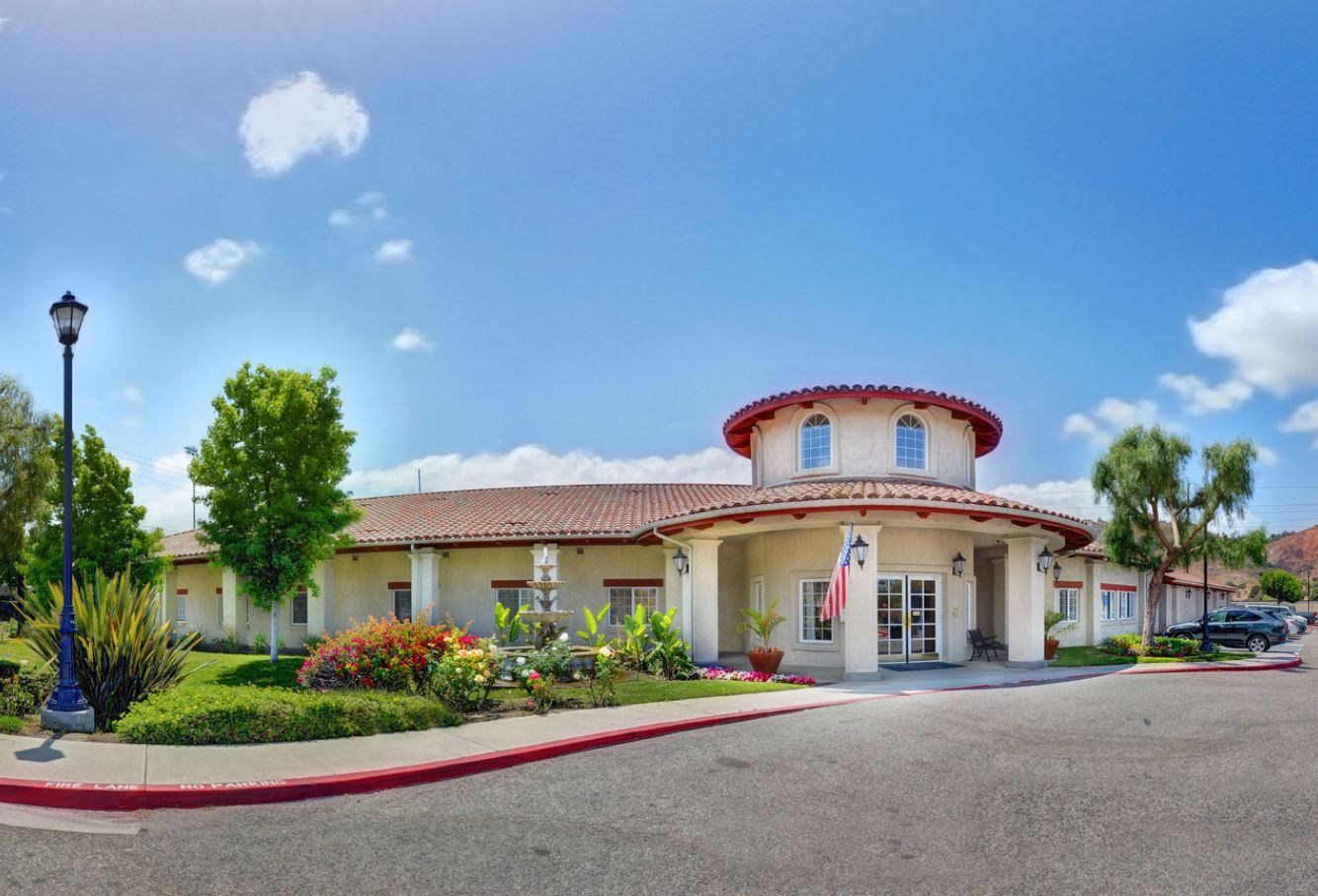 Exterior view of the Silverado San Juan Capistrano facility