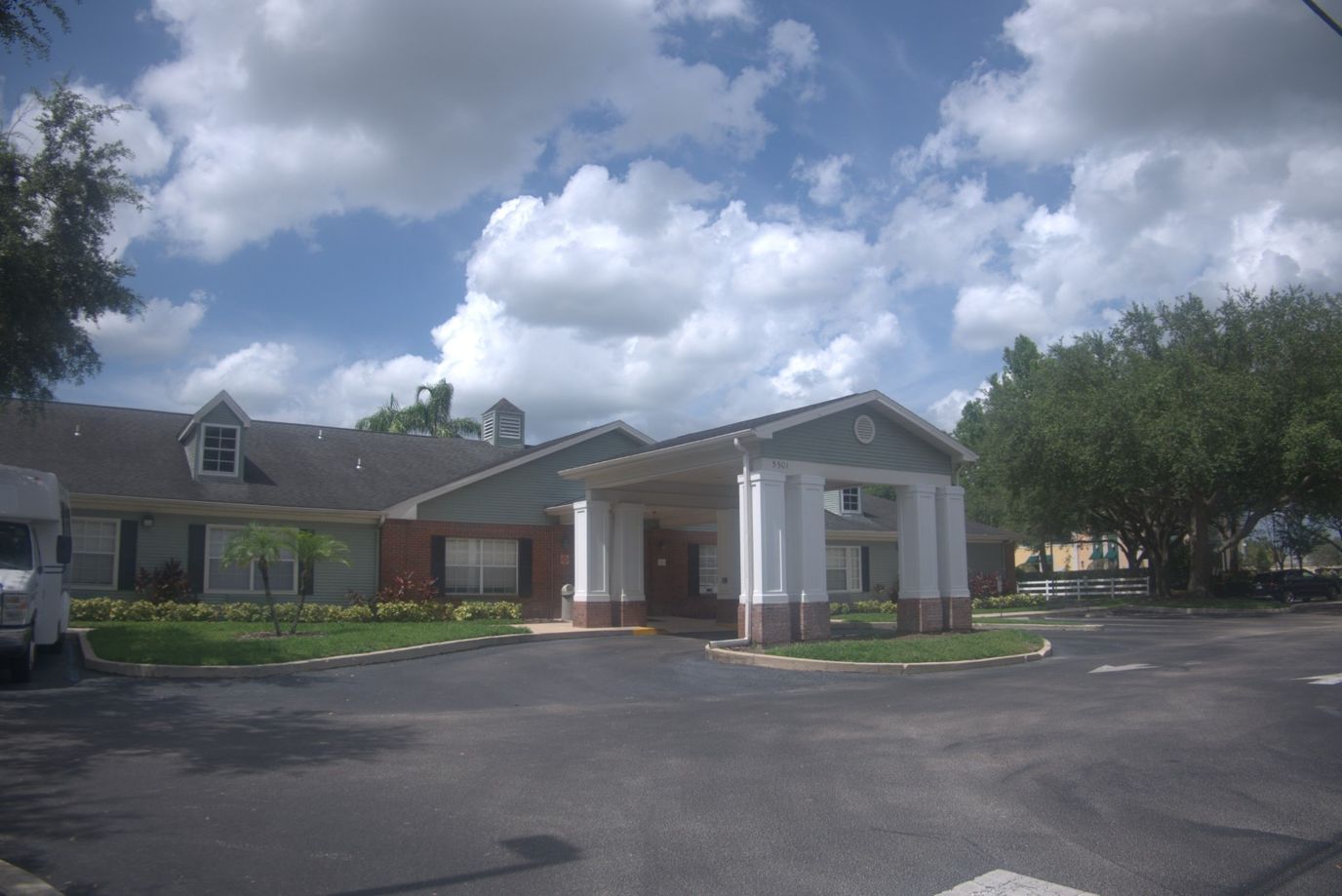 Exterior view of Brookdale Conway with entrance