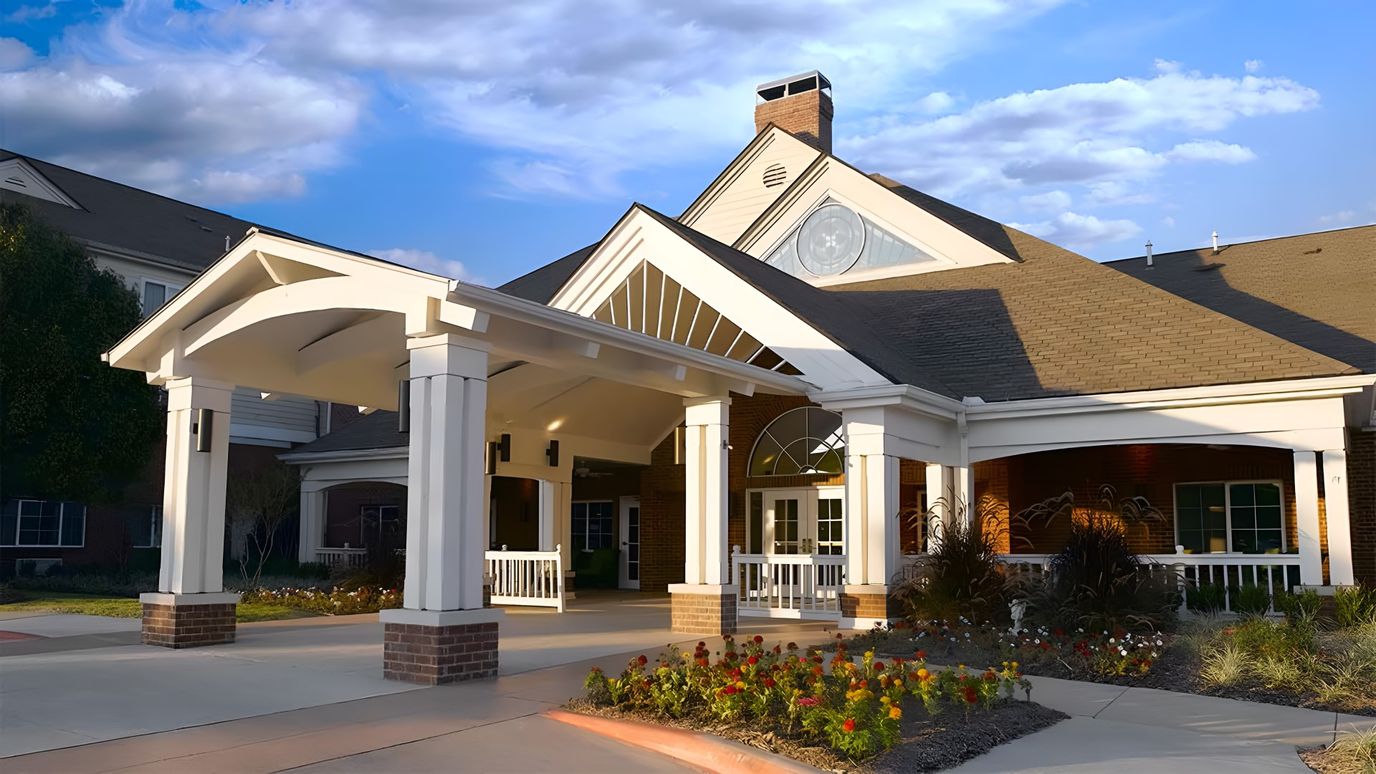 Exterior view of the Atria Grapevine entrance