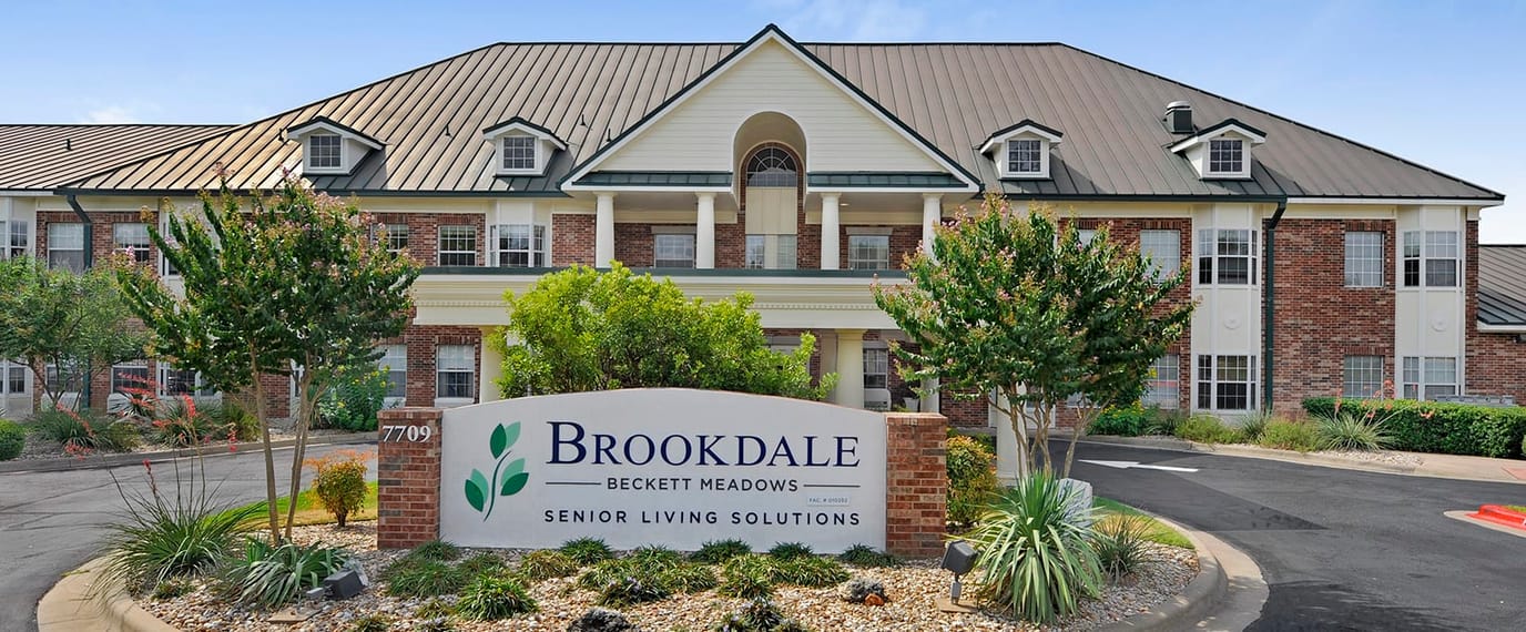 Exterior view of the Brookdale Beckett Meadows facility