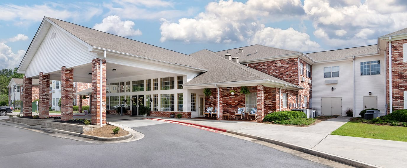 Exterior view of Brookdale Rome's entrance