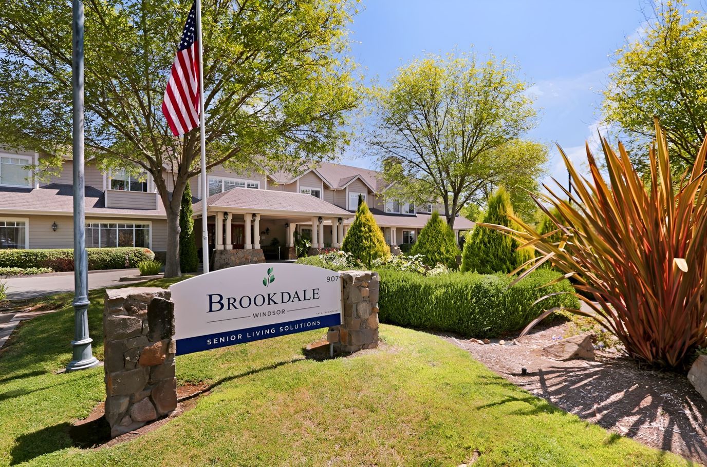 Exterior view of Brookdale Windsor with landscaping