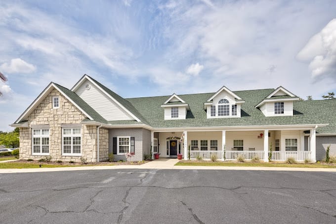 Exterior view of TerraBella Southern Pines facility