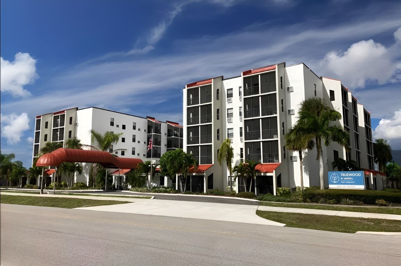 Exterior view of Truewood by Merrill, Port Charlotte facility