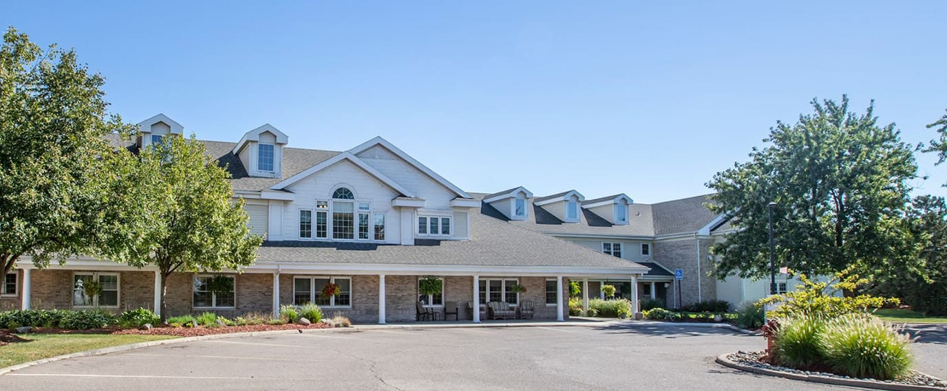 Exterior view of Brookdale Utica building entrance