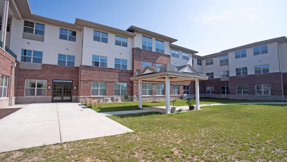 Exterior view of Hellenic Senior Living of Indianapolis building
