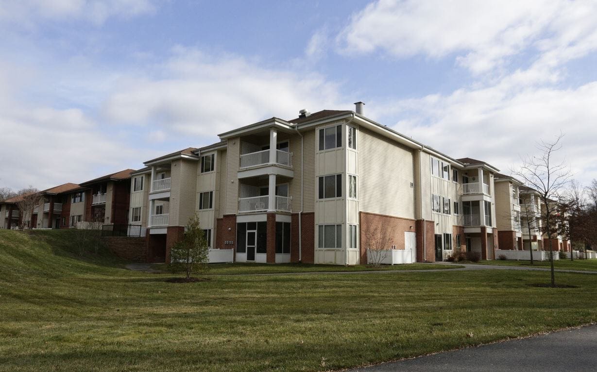 Exterior view of the heritage senior living facility