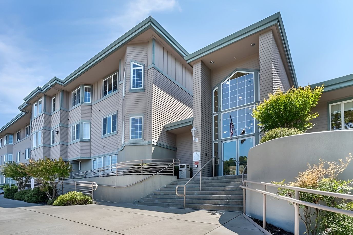 Exterior view of Brookdale San Ramon building entrance