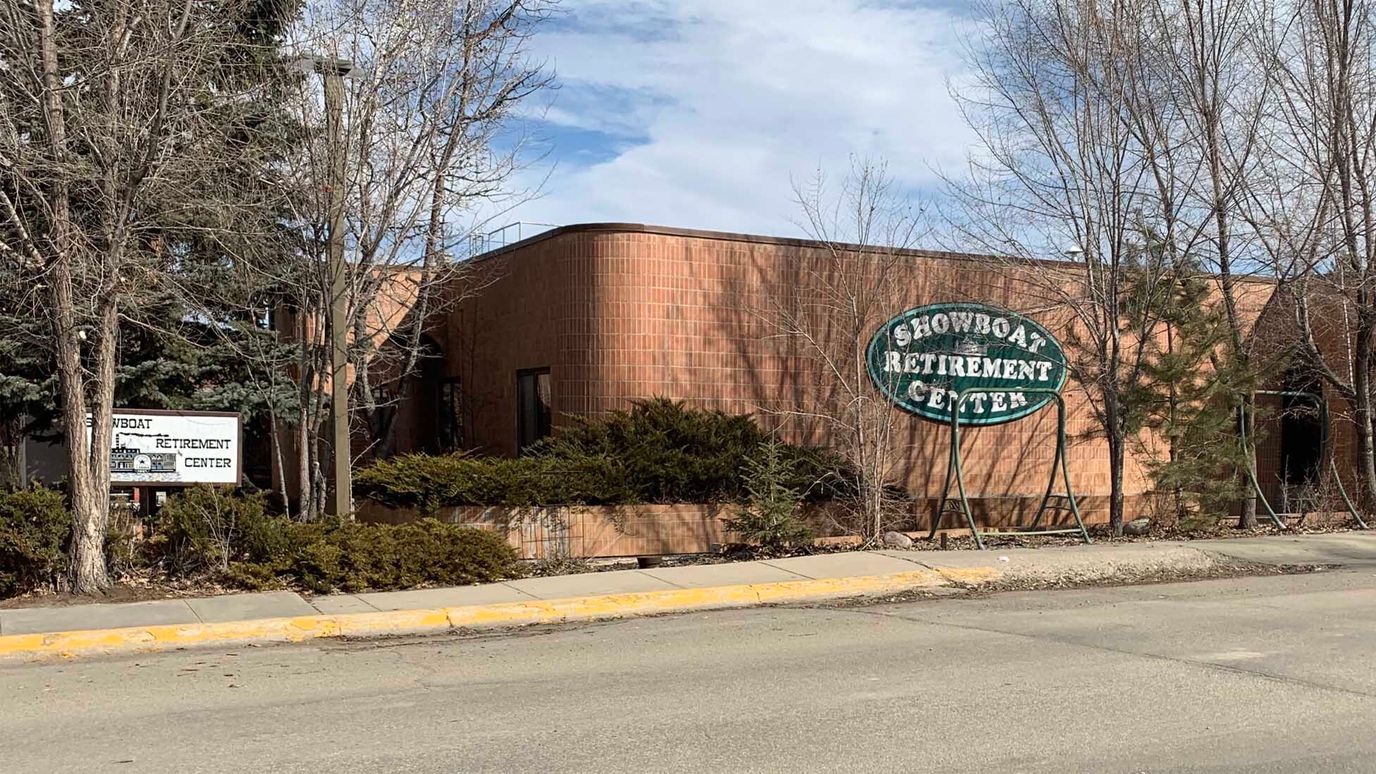 Exterior view of Showboat Retirement Center building
