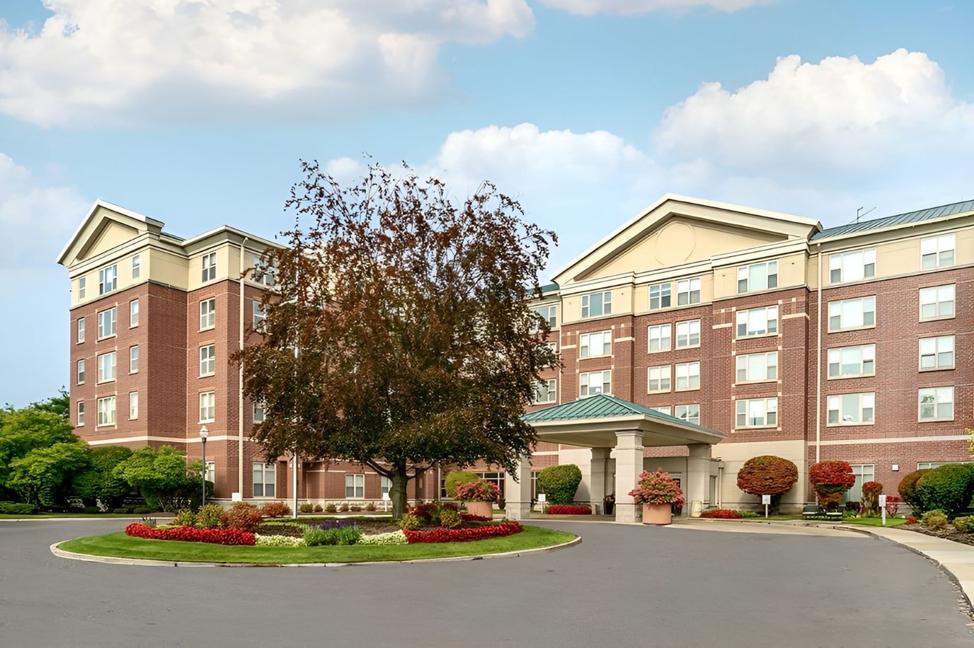 Exterior view of Brookdale Southfield with landscaping