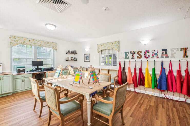 Arts and crafts room with painting materials