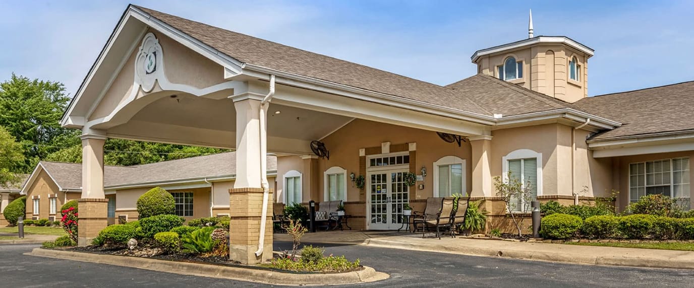 Front entrance of Brookdale Henderson facility