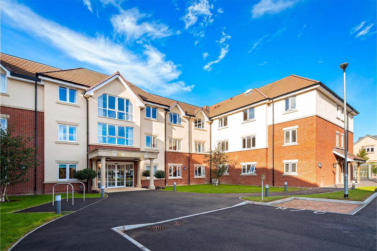 Exterior view of Ridgeway Rise Care Home