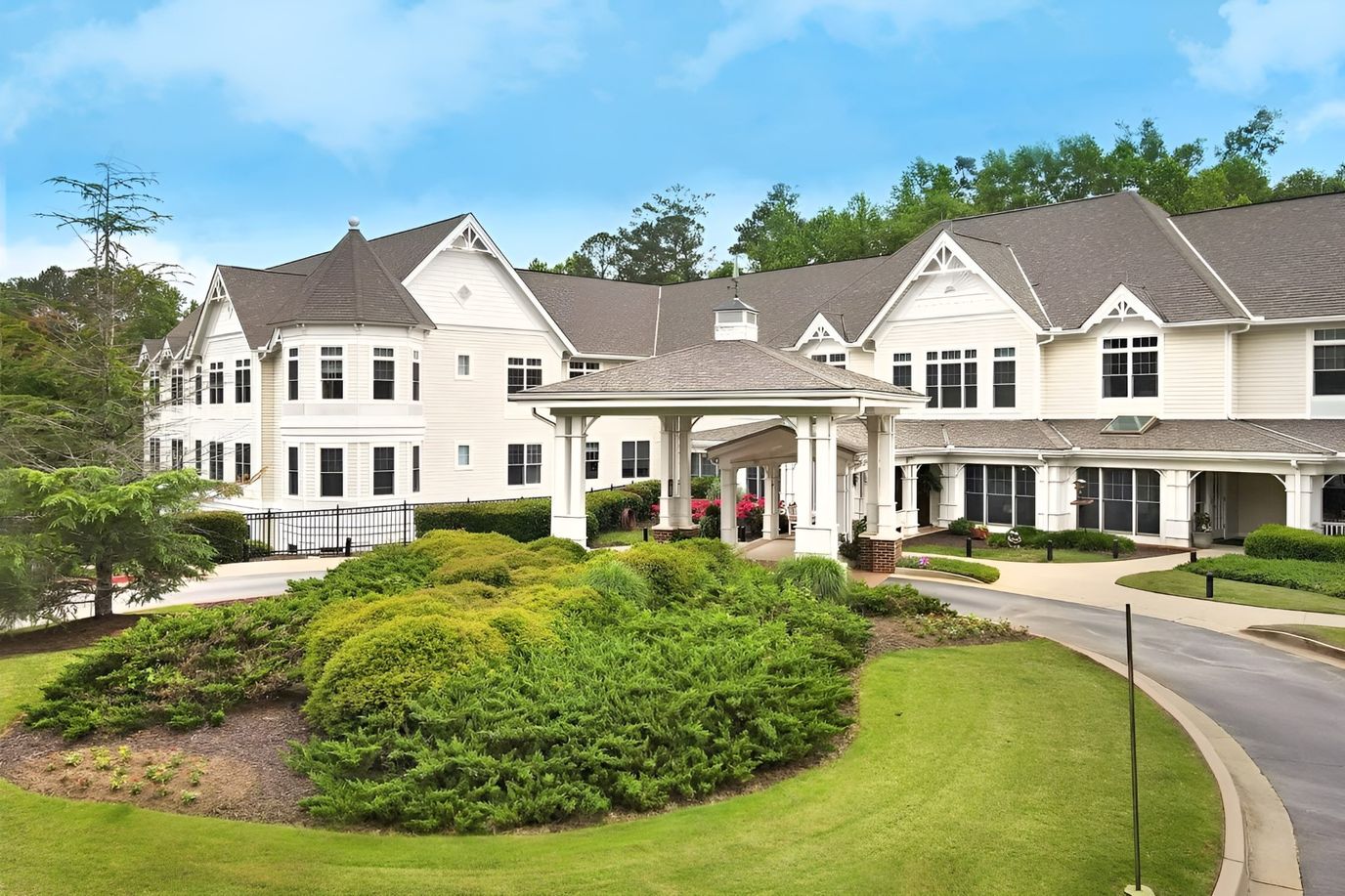 Exterior view of Sunrise at Five Forks with landscaped gardens