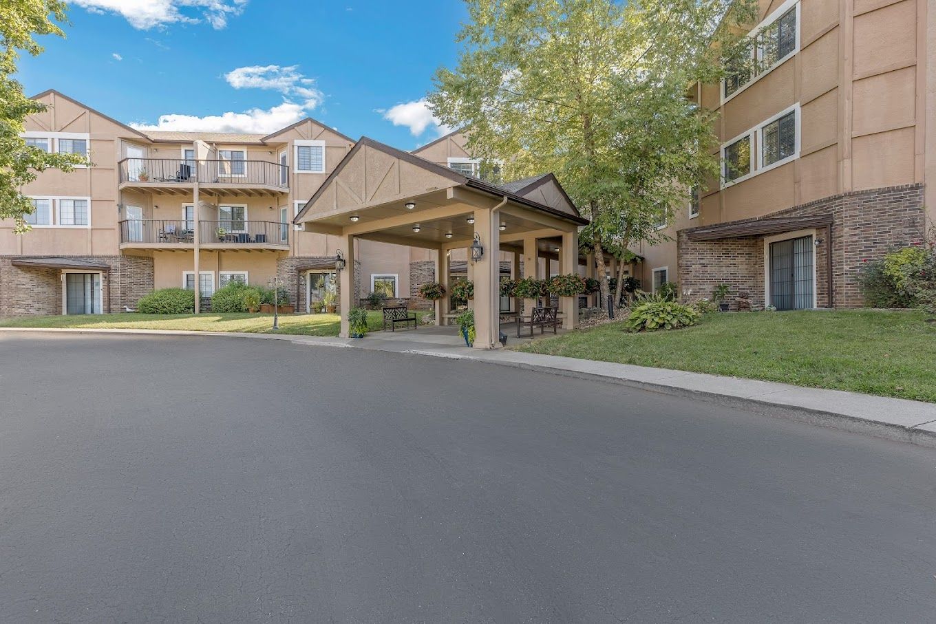 Exterior view of The Cambridge Senior Living entrance