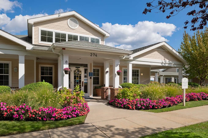Front entrance of The Cottages of Dartmouth Village