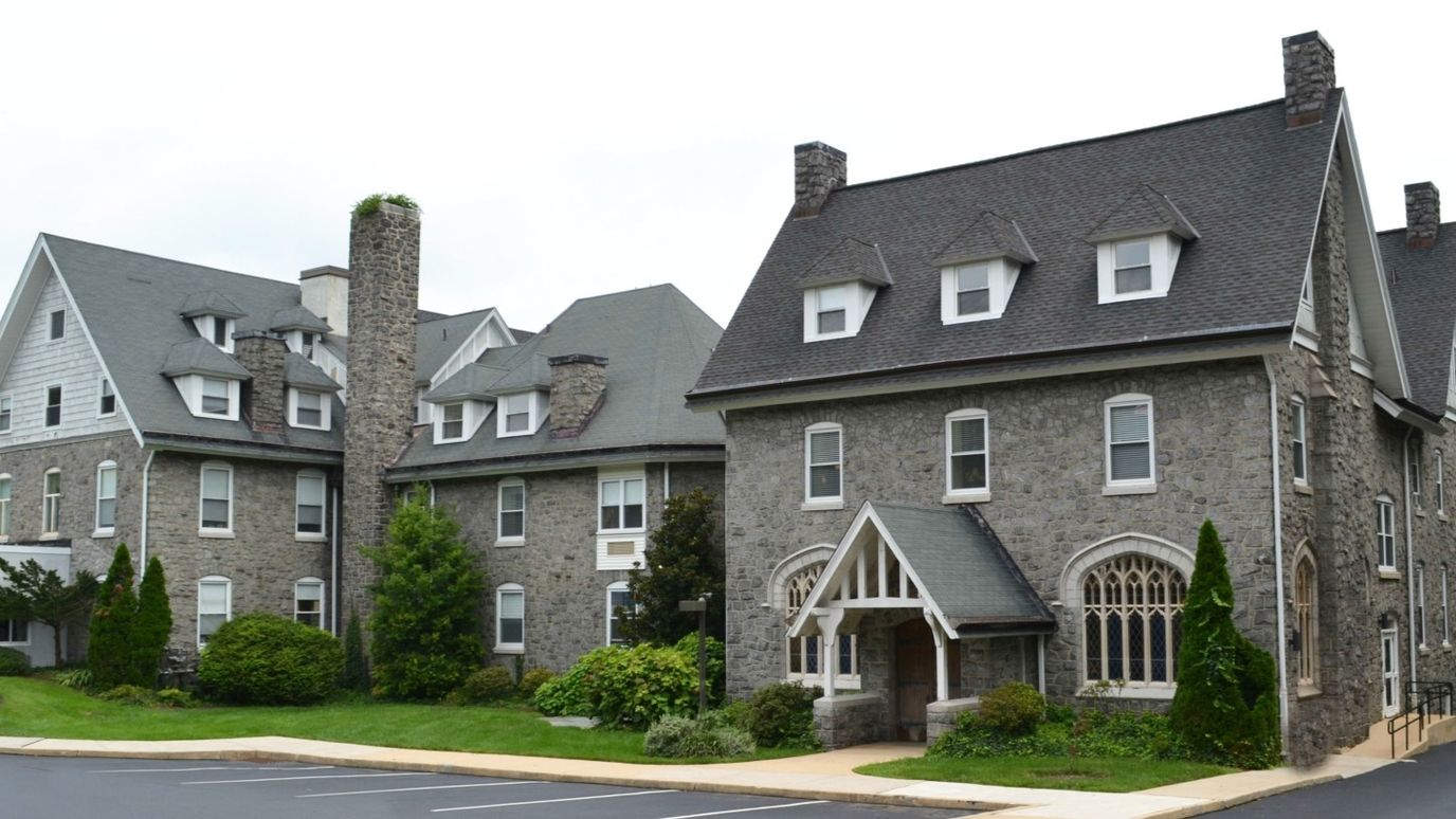Exterior view of Juniper Village at Devon facility