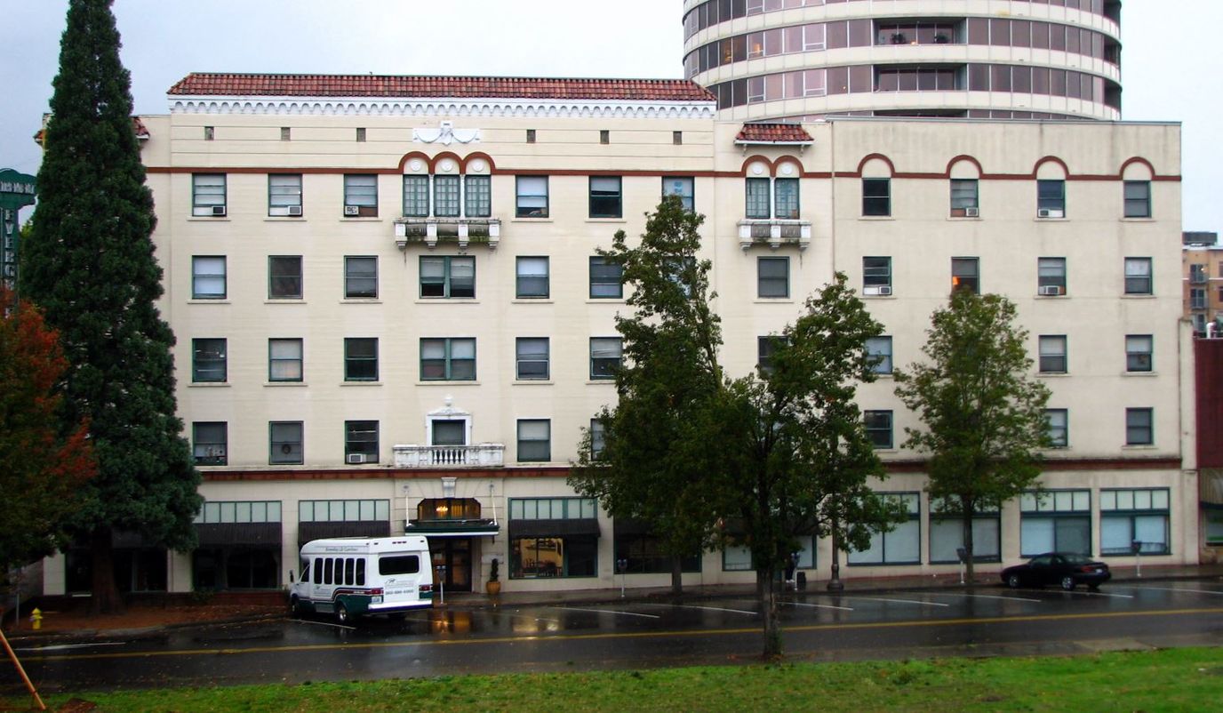 Exterior view of The Evergreen Inn building