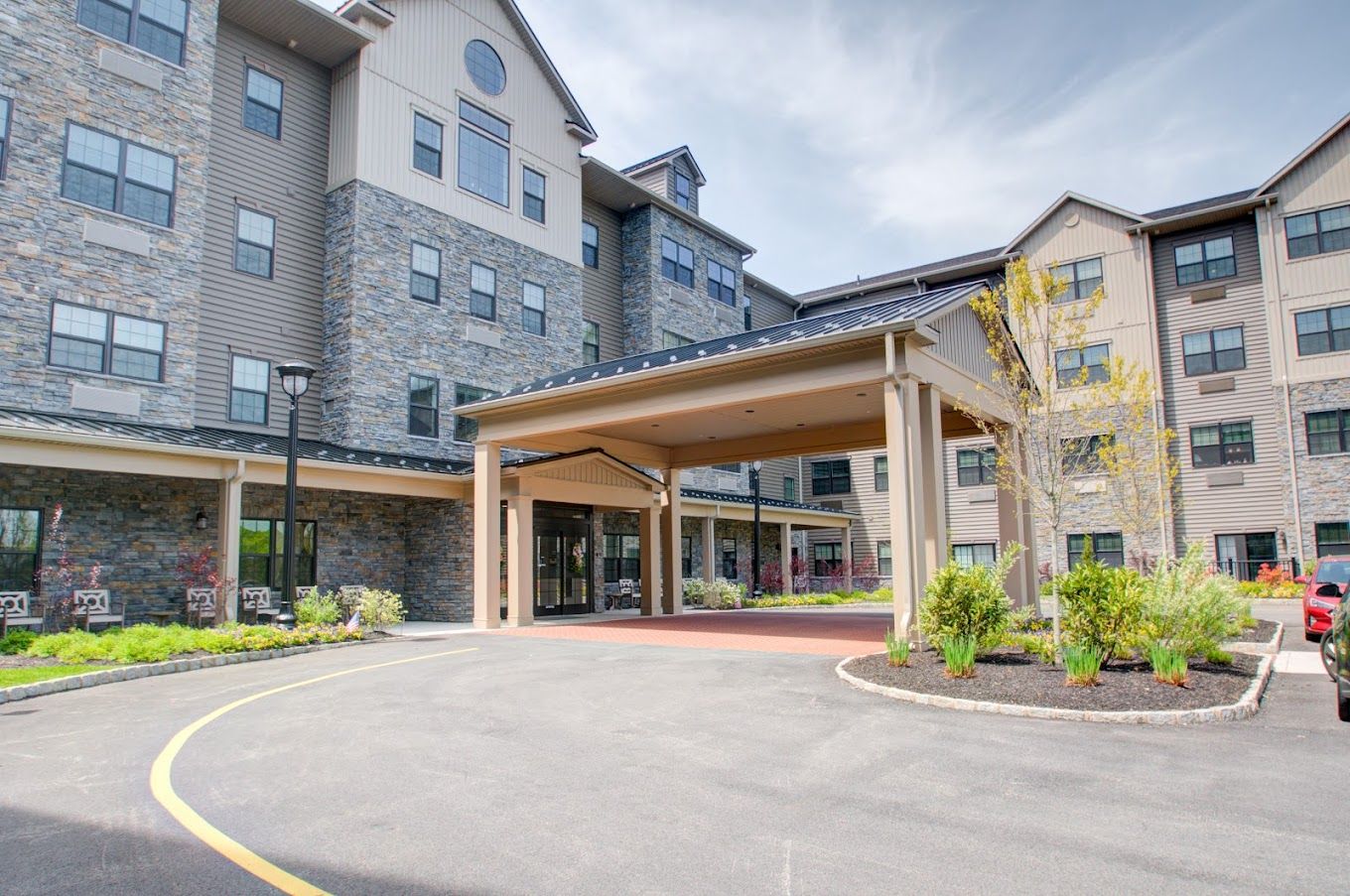 Exterior view of The Pinnacle at Plymouth Meeting building