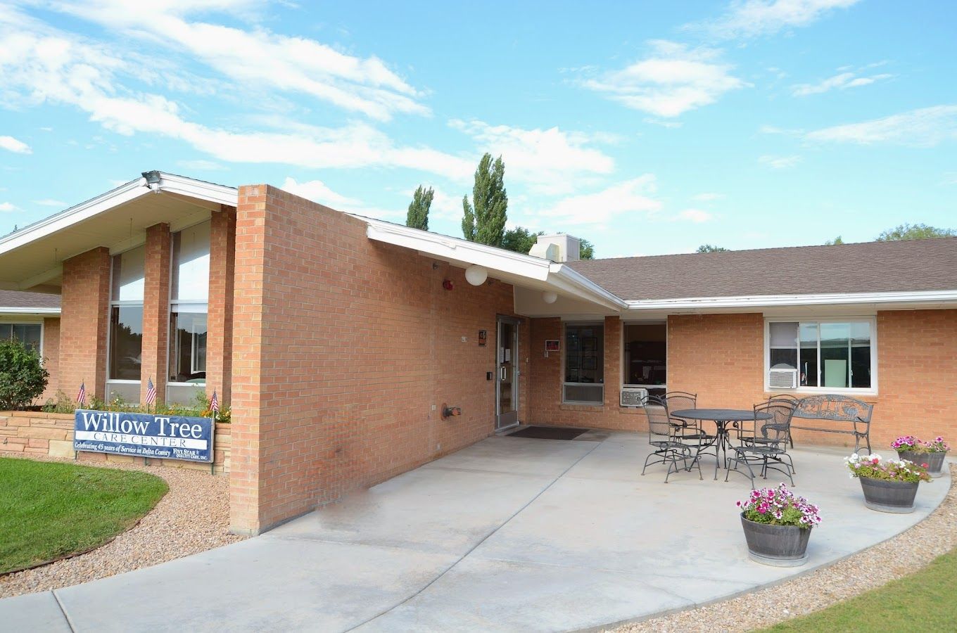 Exterior view of the Willow Tree Care Center entrance