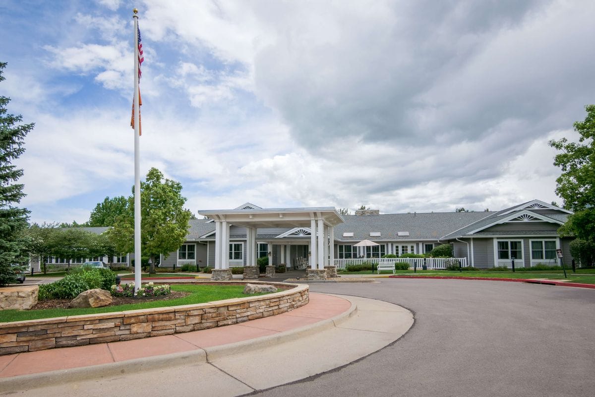 Exterior view of Sunrise of Boulder facility