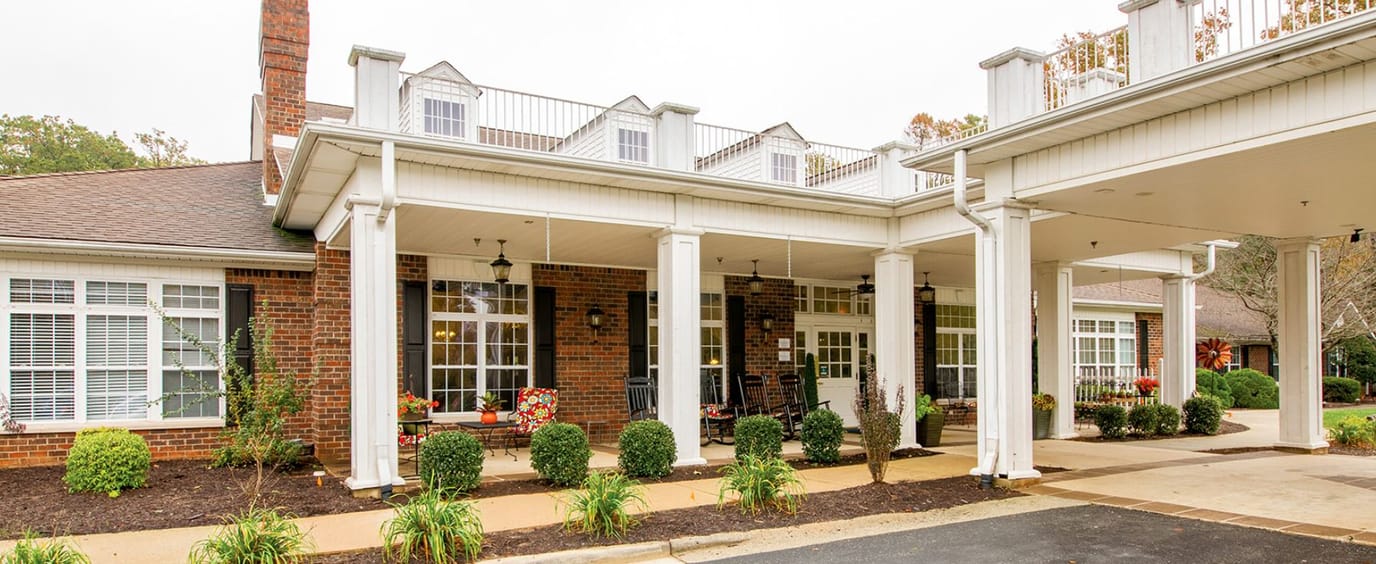 Exterior view of Brookdale Lawndale Park entrance